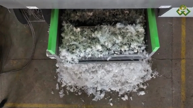 薄膜撕碎，單軸撕碎機視頻